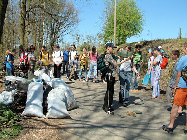 Ukliďme svět - Clean Up The World! v dubnu 2007.