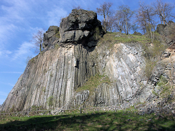 The hill Zlatý vrch near of Líska.