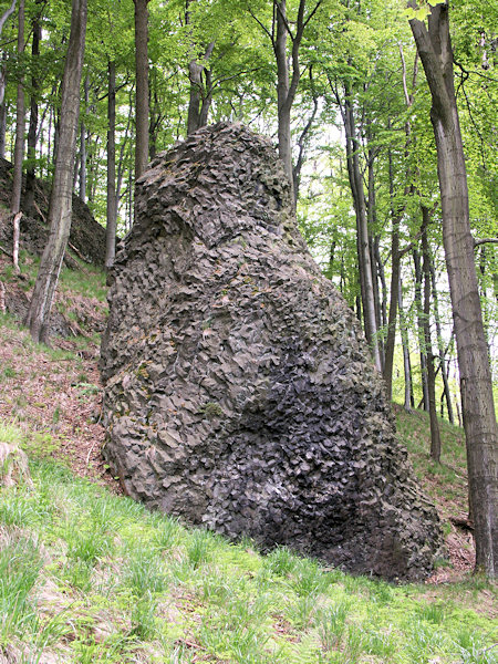 Basaltic rocks on the slopes of Javor hill.