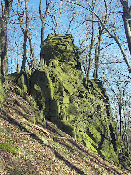 Rocks on the peak of Slavíček hill.