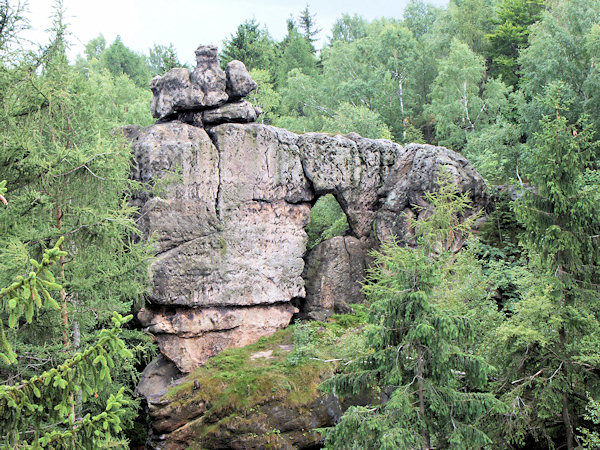 The rock formation called Brütende Henne (The sitting hen) on the Töpfer hill (Germany).