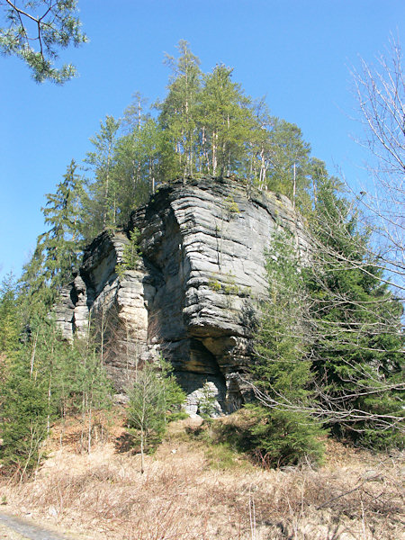 A sandstone promontory in the valley of the Kamenice brook not far from Mlýny.