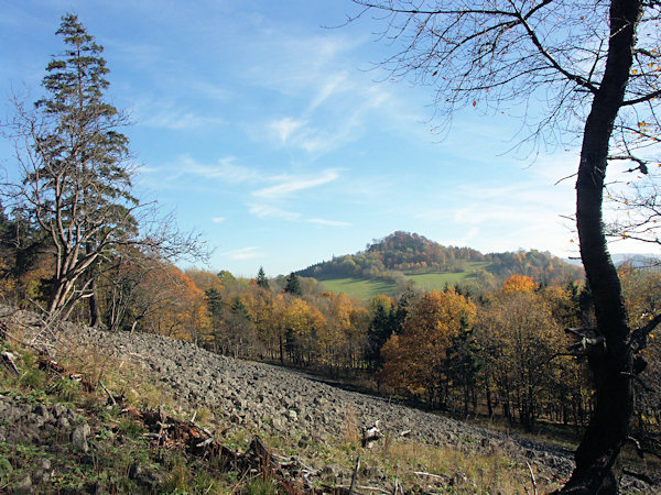 View from the slopes of the Studenec to the Zlatý vrch hill.