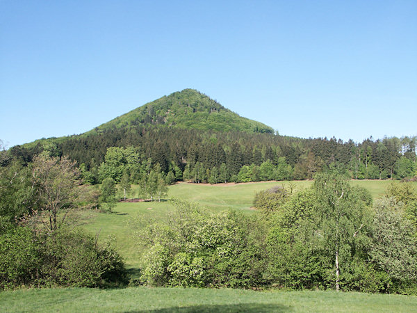 Klíč hill in spring-time colours.