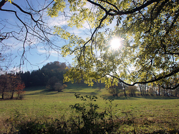 Frühherbst bei Líska (Hasel).