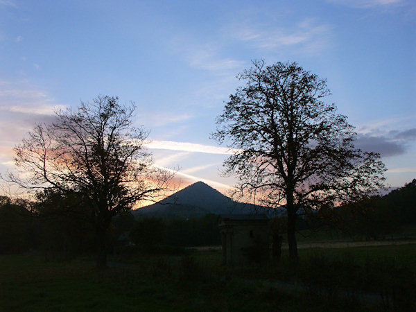 Evening under the Klíč hill.