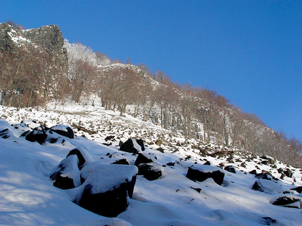 The debris field of the Klíč hill looks beautifully also during winter.