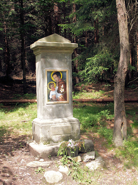 The picture of St. Anthony at the road crossing the woods near of Svor.