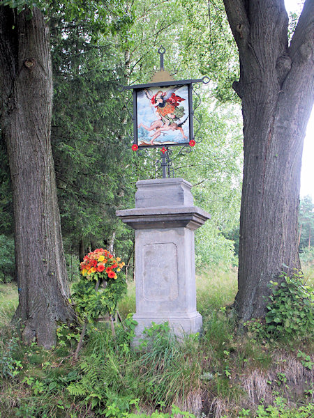 Das St. Michaelskreuz unweit der Lipnická kaple (Limpacher Kapelle).