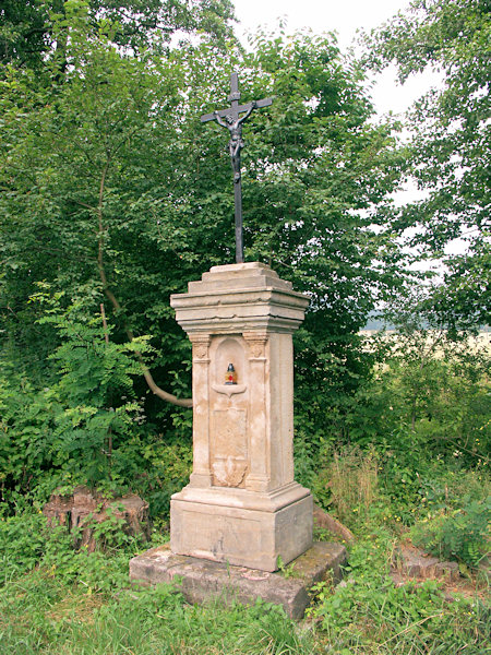 Kreuz an der Strasse von Skalice (Langenau) nach Okrouhlá (Schaiba).