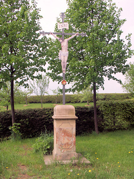 Cross in Sněžná.