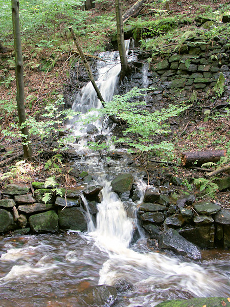 Waterfall Rousínovský vodopád.