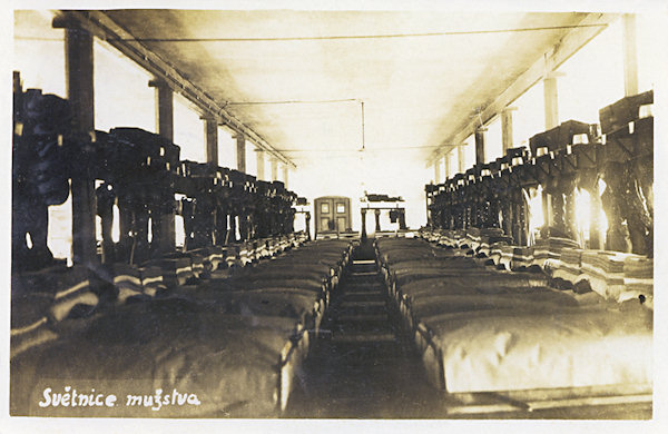 The rooms of the former Preidel's spinning mill No. 59 during the general mobilisation of 1938 served as accommodation for Czechoslovak soldiers.