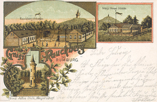 Auf dieser Lithographie aus den ersten Jahren des 20. Jahrhunderts sieht man den Aussichtsturm auf dem Dymník (Rauchberg) und die beiden Ausflugsrestaurationen unter dem Gipfel. Das Bild links zeigt die ehemalige „Rauchbergschänke“ und rechts ist das bis heute geöffnete Restaurant des rumburger Gebirgsvereins.