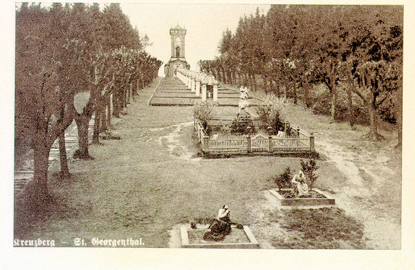 This picture postcard from 1943 shows the stations of the Cross with the pilgrimage chapel of the Holy Sepulchre at the summit of the hill Křížová hora. The sculptures in the foreground illustrate the scene in the garden Gethsemane.