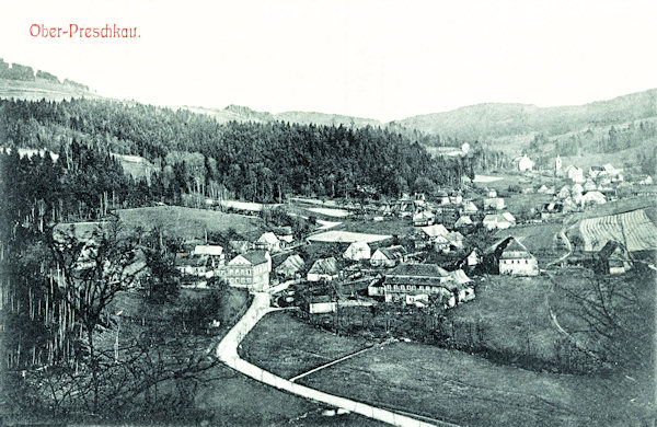 Auf dieser Ansichtskarte ohne Datum ist Horní Prysk (Ober-Preschkau) vom Westen gesehen.