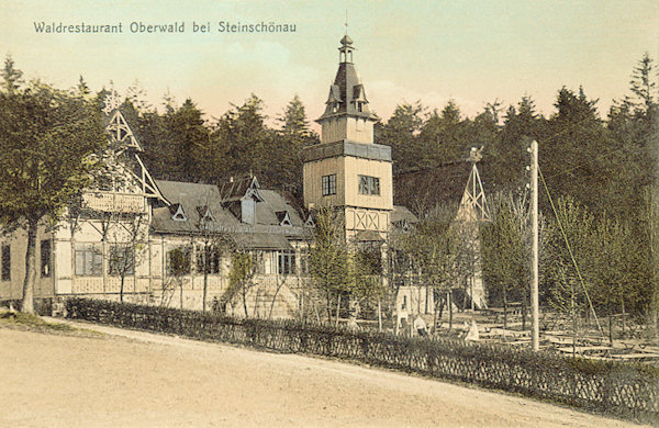 This picture postcard with the monumental restaurant Oberwald originates from 1913. Two years later the whole building burnt out to the ground.