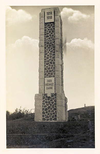 This monumental memorial of soldiers killed in World War One under the summit of Vyhlídka-hill survived till today, only the inscriptions are missing.