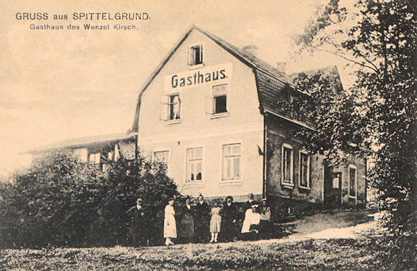On this picture postcard the former inn „Zur schönen Aussicht“ (Prety look-out) No. 65, since 1912 owned by Wenzel Kirch, is shown. The inn was in operation some years after World War Two, its appearance, however, had been adversely affected by a ruthless modernization.