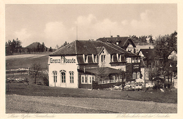 On this picture postcard we see the inn in the saddle above the village some-time about 1930 as its name already had been changed to „Grenzbaude“ (in German: = border chalet). The roof behind it belongs to the inn „Franz Josef's-Höhe“ standing already on the Bohemian side of the border.