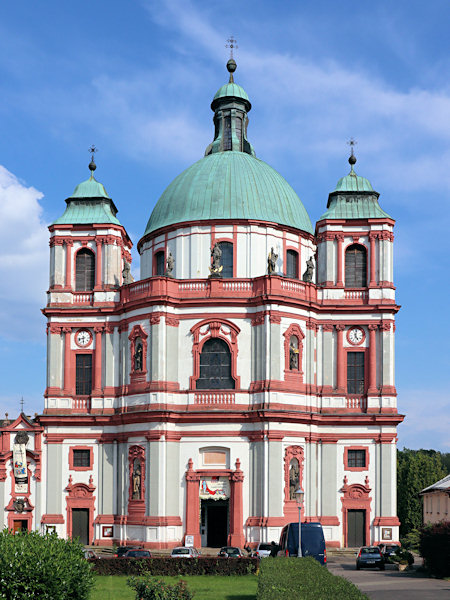 L'Eglise de Saint Laurent et Sainte Zdislava a Jablonné v Podještědí.