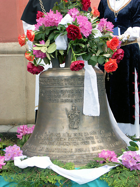 Větší zvon Panny Marie.