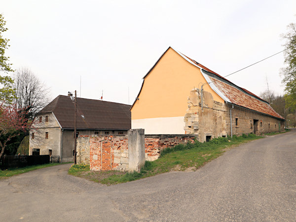 Budovy bývalého měšťanského pivovaru v severní části města.