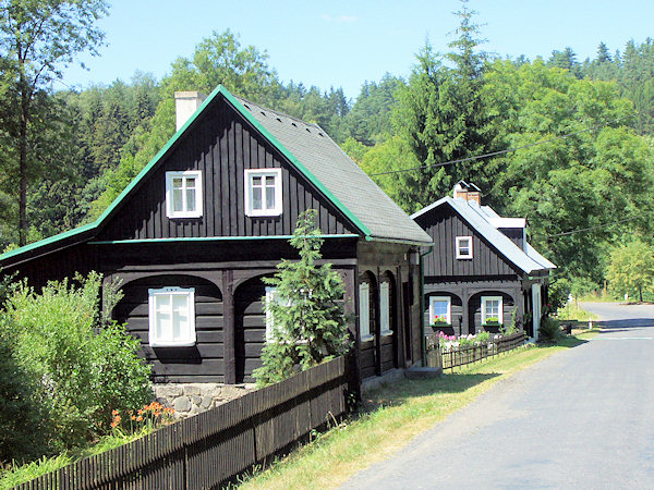 Fachwerkhäuser im unteren Teil der Gemeinde.