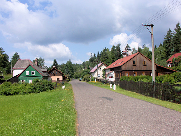 Häuser an der Strasse nach Kytlice (Kittlitz).