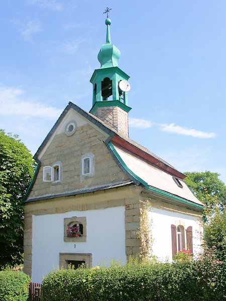 Bývalá kaple sv. Anny je dnes upravená jako rekreační objekt.