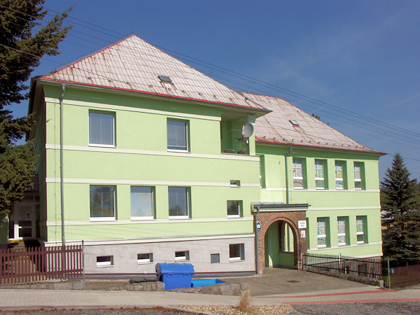 Škola.