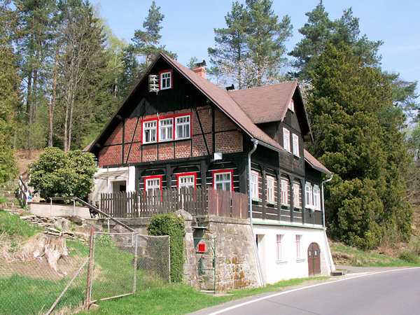 Das Gebäude der ehemaligen tschechischen Schule.