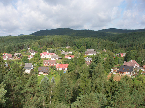 Blick auf Polesí vom Aussichtsfelsen Havran.