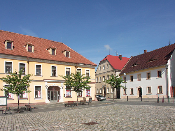 Die nordwestliche Ecke des Obermarktes mit dem ehemaligen Gasthaus.