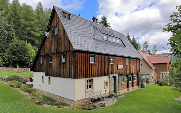 Gut saniertes Umgebindehaus im Ortsteil Hölle.