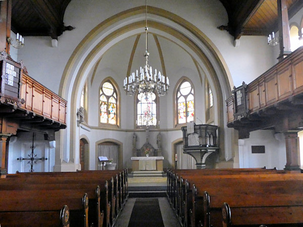 Kirchenschiff der Hörnitzer Kirche.