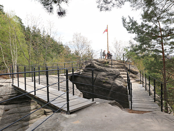 Aussichtsfelsen Ponorka (Brandfelsen).