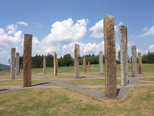 Der steinerne Stern unter dem Dymník (Rauchberg).