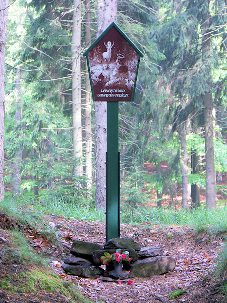 Leinerts Bild im Sattel zwischen dem Bouřný (Friedrichsberg) und Kobyla (Klötzerberg).