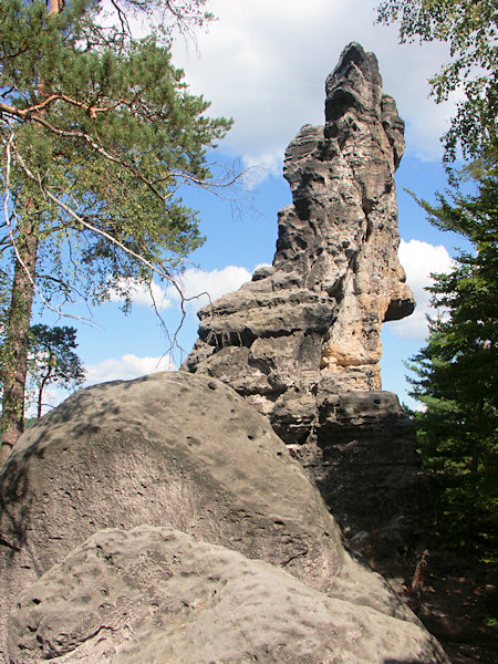 Gipfel des Felsturmes Křížová věž (Rabenstein).