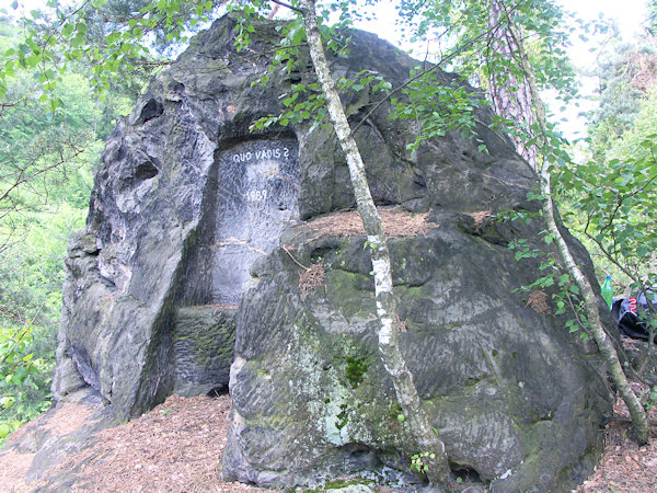 Der Felsen Babí kámen.