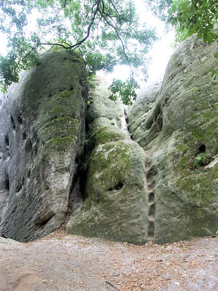 Zugang zu den Felsen.