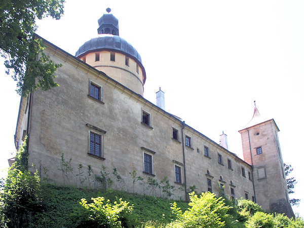 Blick auf die Oberburg von der Nordostseite.