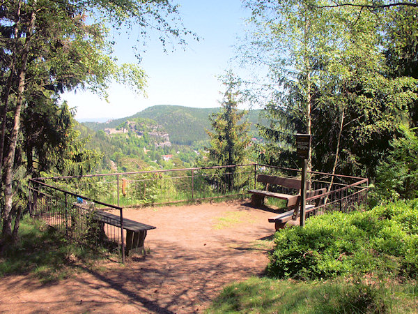 Aussichtspunkt Ludwigshöhe bei Hain.