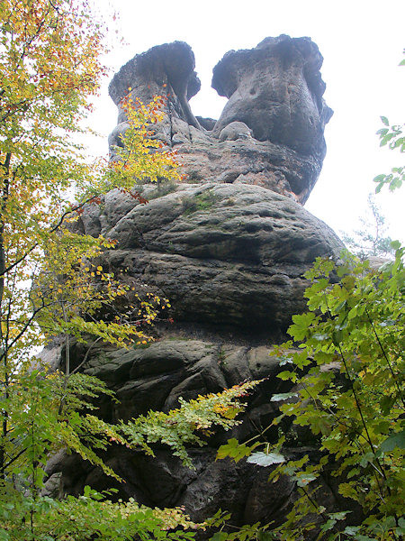 Der Sandsteinfelsen Drei Tische.