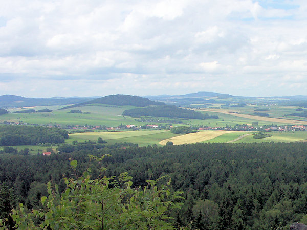 Gesamtansicht des Breiteberges von Südwesten.